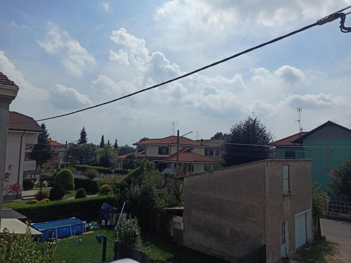 La Casa Di Andrea Appartement Cogliate Buitenkant foto